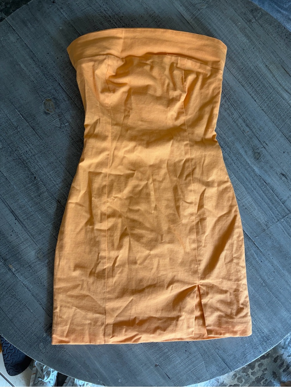 Strapless dress